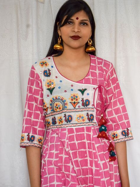 Kutch Hand Embroidery Dabu block Printing Anarkali Kurta by AahanaCrafts Ikkat Kurtis, Salwar Kameez Neck Designs, Kurta Pattern, Embroidered Kurtis, Embroidery Kurti, Silk Kurti Designs, Simple Kurti, Kurti Embroidery, Kurta Patterns