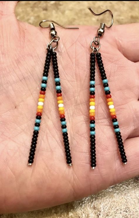 Native Seed Bead Patterns, How To Make Native Beaded Earrings, Sead Bead Earrings, Native American Seed Bead Patterns, Native Earrings Beaded, How To Make Beaded Earrings, Native American Jewelry Diy, Anting Manik, Native Earrings