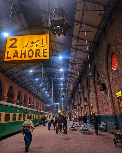 3,535 Likes, 30 Comments - Wonderful Pakistan (@wonderful.pakistan) on Instagram: “Railway Station, Lahore. 📸 Hafiz Shahid  #wonderfulpakistan #pakistanzindabad…” Pakistani Wallpaper, Pakistan Wallpaper, Pakistan Pictures, Pakistan Railways, South Asian Aesthetic, Pakistan Culture, Pakistani Culture, Desi Love, Pakistan Travel