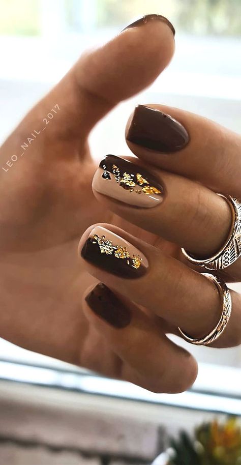 27. Matte black nails A stunning and stylish nail look similar to the previous look. If you love dark nail then you must try... Stylish Manicure, Brown Nails Design, Fall Gel Nails, Her Nails, Dark Nails, Foil Nails, Brown Nails, Nail Polishes, Square Nails