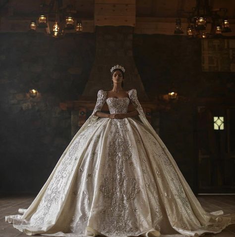 Puffy Wedding Dresses, Extravagant Wedding Dresses, Satin Bridal Gowns, Extravagant Wedding, Wedding Dresses Cinderella, Sparkle Wedding Dress, Wedding Dress Sequin, Fancy Wedding Dresses, Bridal Ball Gown