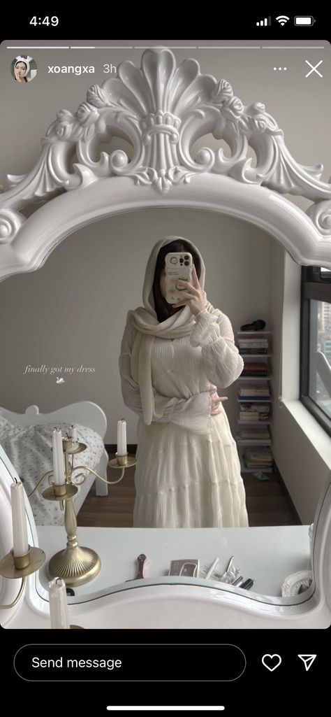 Christian Outfits Modesty, Christian Modest Outfits, Fashion Hijab Style, Christian Veils, Modest Christian Clothing, Christian Modesty, Catholic Veil, Modest Outfit Ideas, Modesty Outfits