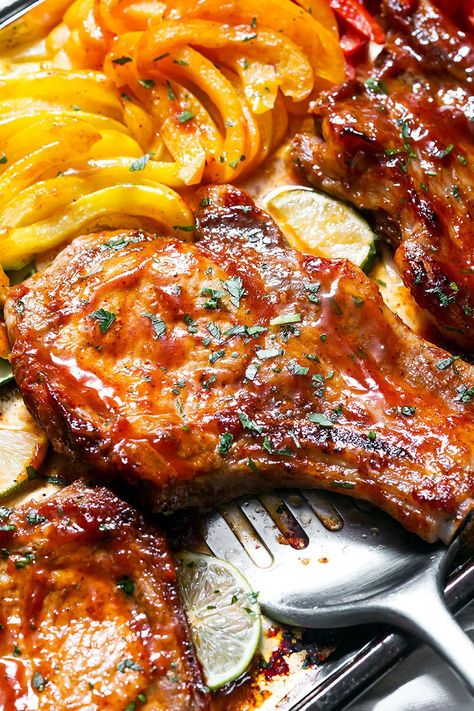 Baked Bbq Pork Chops, Oven Pork Chops, Pork Meals, Baked Pork Chops Oven, Bbq Pork Chops, Easy Pork Chops, Pork Chop Recipes Baked, Pork Chop Dinner, Sheet Pan Suppers