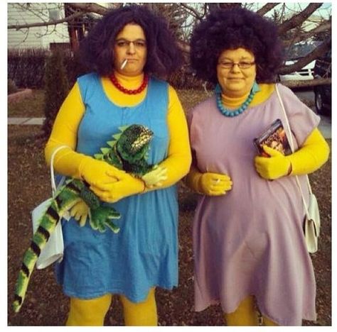 Patty and Selma Costumes Patty And Selma, Cosplay Fail, Simpsons Costumes, Crazy Halloween Costumes, Sister Costumes, 2015 Halloween Costumes, Halloween Costumes 2014, Halloween Parejas, Clever Halloween Costumes