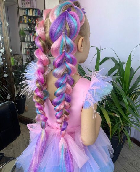 Festival Hair Braids, Unicorn Hair Color, Choppy Hairstyles, Beautiful Braided Hair, Barbie Hair, Hair Color Pastel, Unicorn Hair, Braids For Kids, Festival Hair