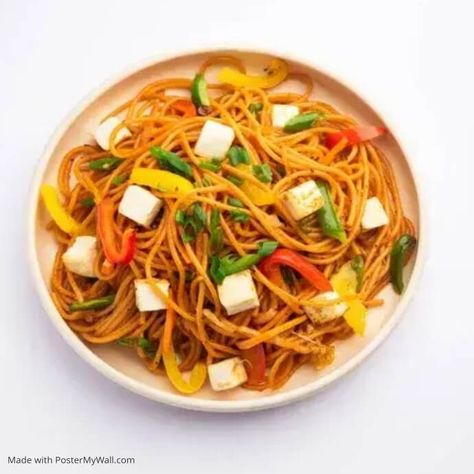 Paneer Schezwan Noodles Schezwan Noodles, Tea Recipes, Interesting Food Recipes, Japchae, Paneer, Noodles, Ethnic Recipes