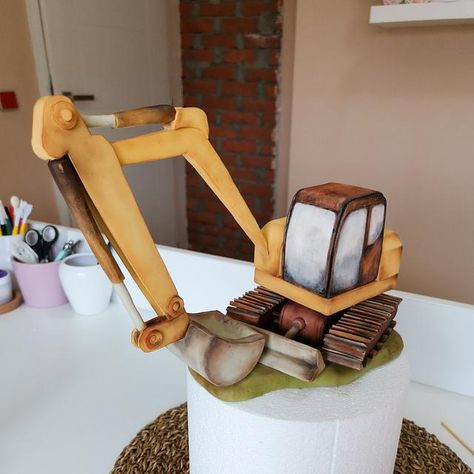 Excavator Cake, Tractor Cake, Construction Cake, Making Fondant, Modelling Chocolate, 3d Cake, Modeling Chocolate, Piece Of Cakes, Vintage Cake