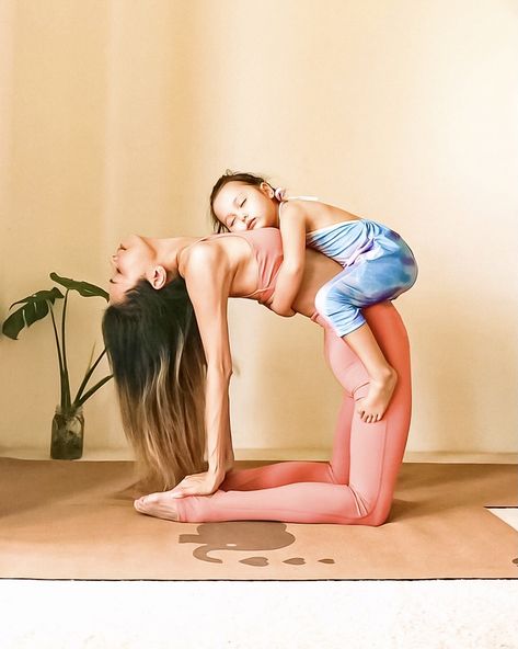 Yoga With Toddler, Yoga With Kids, Mommy And Me Yoga, Kid Yoga, Mom Yoga, Yoga Kids, Cork Yoga Mat, Camel Pose, Baby Yoga