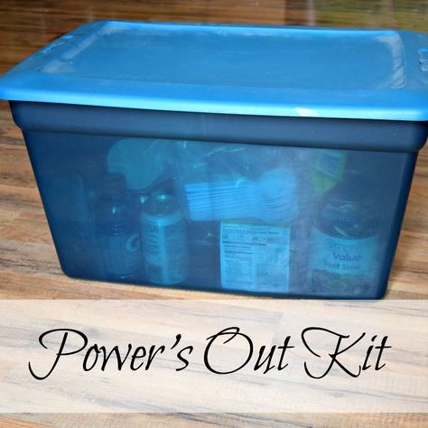 Prepper Meals, Canadian Prepper, Power Outage Kit, Prepper Food, Doomsday Prepper, Emergency Essentials, Emergency Binder, Emergency Prepardness, Emergency Preparedness Kit