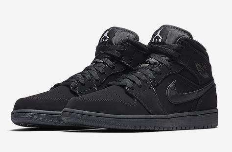 Air Jordan 1 Mid Black White 554724-040 - Sneaker Bar Detroit Drippy Shoes, Air Jordan 1 Black, Air Jordan 1 Mid Black, Clothes Photography, Sneaker Bar, Sneakerhead Fashion, Jordan 1 Black, Nike Court Borough, Karakter Disney