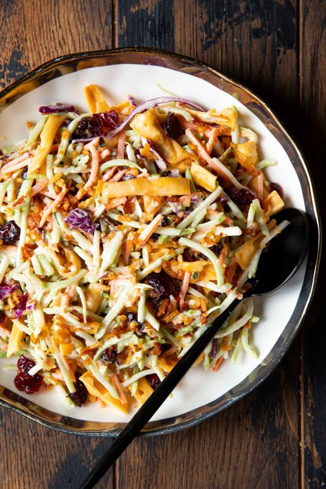 Crunchy Broccoli Slaw with Tangy Maple Dressing - Overtime Cook Broccoli Slaw Salad, Broccoli Slaw Recipes, Crunchy Broccoli, Maple Dressing, Kosher Cooking, Rainbow Salad, Chicken And Cabbage, Broccoli Slaw, Cold Salad