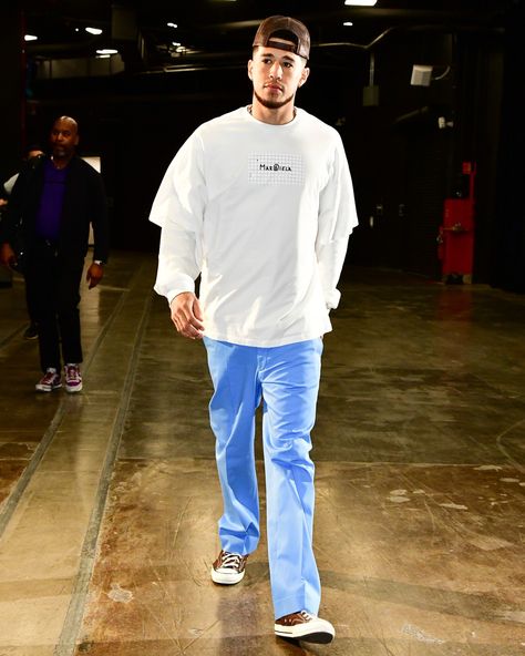 LeagueFits on Instagram: “devin booker wearing long sleeves under short sleeves.” Long Sleeve Under Shirt Outfit Men, Shirt With Long Sleeve Under, Dbook Fits, Undershirt Outfit Long Sleeve, Long Sleeve Under Shirt Outfit, Long Sleeve Under Short Sleeve, Undershirt Outfit, Fashion Men Streetwear, Long Sleeve Under Shirt