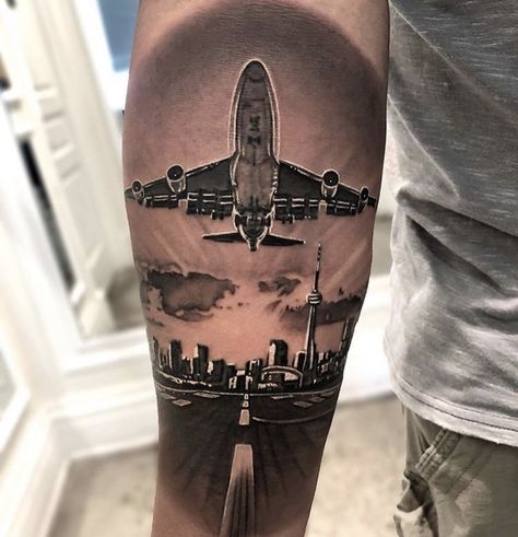 Aviation Tattoo, Ritual Tattoo, Pilot Tattoo, Family Tattoo Ideas, Alas Tattoo, Faded Tattoo, Plane Tattoo, Airplane Tattoos, Feminine Tattoo Sleeves