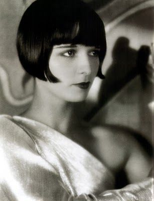 Bob Hairstyle – Photo taken from glamourdaze, a great source for vintage style. 1920s Bob, Hairstyles 1920, Hairstyle Bob, Colleen Moore, 1920s Hair, Louise Brooks, Athletic Hairstyles, Lost Girl, 1920s Flapper