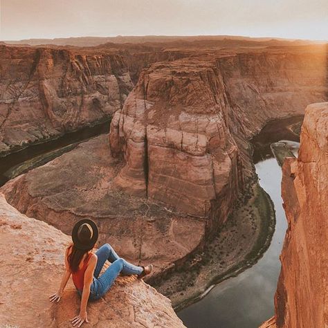 @mycolourfulworld_ is Not Lost in Page, Arizona #sheisnotlost #Regram via @sheisnotlost Grand Canyon Pictures, Girl Adventure, Road Trip Photography, Page Arizona, Adventure Girl, Arizona Road Trip, Travel Girl, Vegas Trip, Arizona Travel