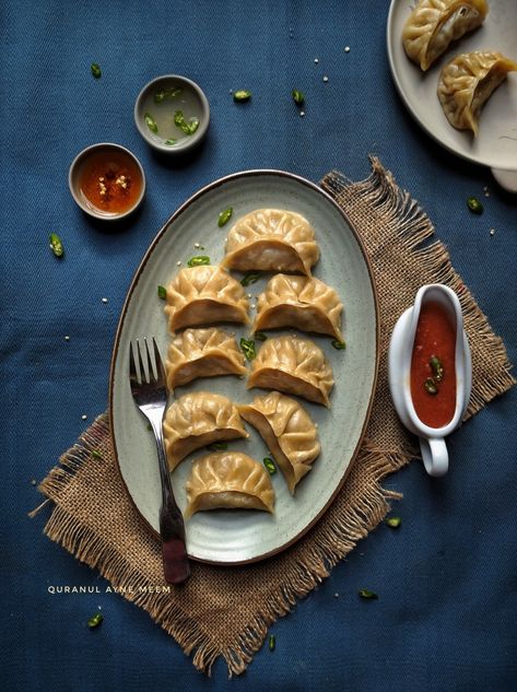 Momos Photoshoot, Dumplings, Photoshoot Ideas, Background Images, Food Photography, Chicken Recipes, Chicken, Photography, Quick Saves