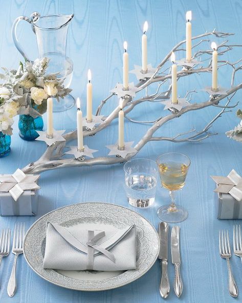 Hanukkah Branch Table Centerpieces, Hanukkah Table Setting, Silver Winter Wedding, Christmas Wedding Centerpieces, Diy Hanukkah, Hanukkah Celebration, Blue Wedding Centerpieces, Hanukkah Party, Jewish Hanukkah