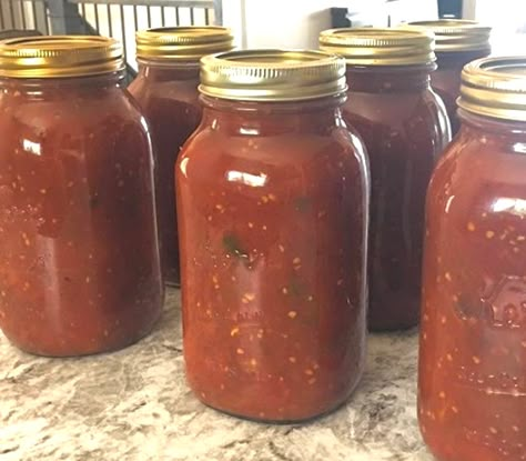 Homemade Spaghetti Sauce Easy Canning, Home Canned Marinara Sauce, Best Spaghetti Sauce Canning Recipe, Large Batch Spaghetti Sauce, Small Batch Spaghetti Sauce For Canning, Small Batch Tomato Sauce Canning, Large Batch Spaghetti Sauce For Canning, Spagetti Sauce Recipes For Canning, Small Batch Tomato Canning