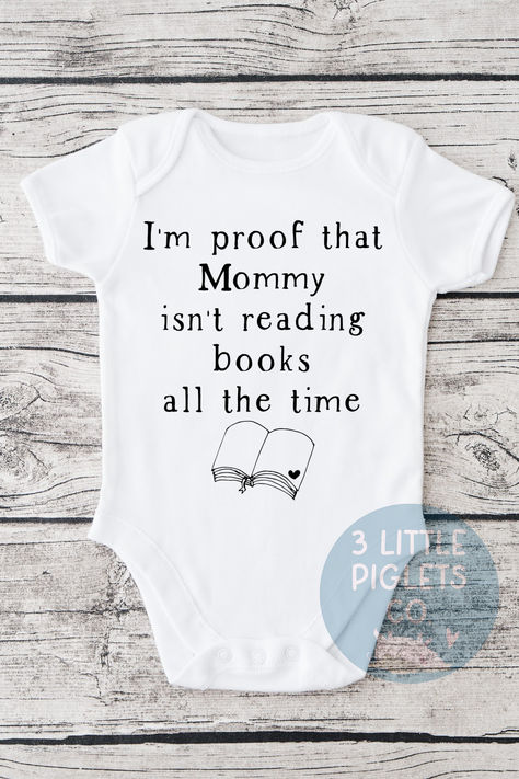 Bookish Pregnancy Announcement, Book Baby Announcement, Pregnancy Announcement Funny, Funny Baby Shower Gifts, Announcement Onesie, Pregnancy Announcement Onesie, Funny Pregnancy Announcement, Funny Onesies, Book Baby