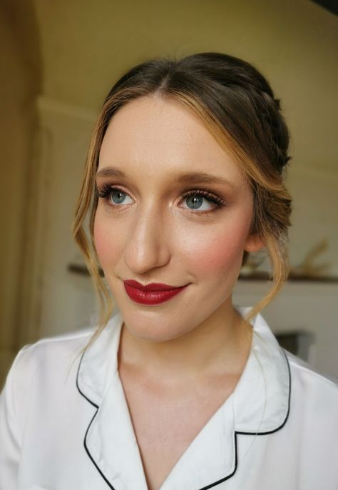 Makeup With A Red Lip, Wedding Beauty Prep, Flower Garden Wedding, Bold Smokey Eye, Wedding Makeup And Hair, Unique Destination Wedding, Beautiful Bridal Hair, Bridal Makeup Natural, Hairstyles For Wedding