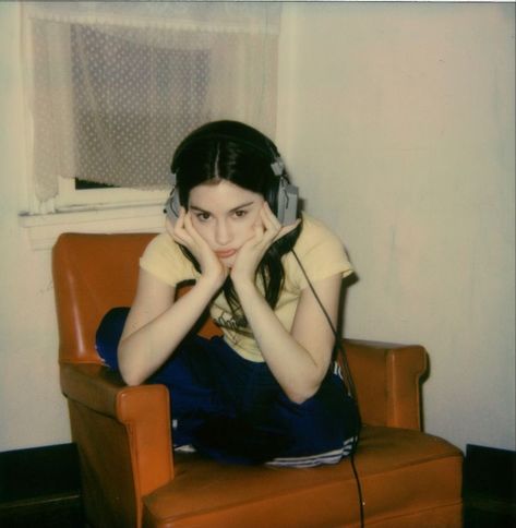 Gracie Abrams, A Girl, A Woman, Headphones, Music