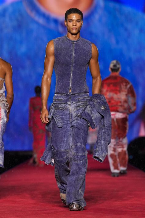 Queer Fashion Feminine, Gay Club Outfit, Denim Outfit Men, Football Poses, Diesel Clothing, Diesel Denim, Denim Fashion Women, Spring Summer 2024, Zara Man