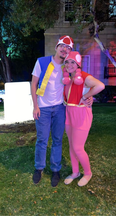 Toad And Toadette Costume, Diy Toadette Costume, Toad And Toadette, Toadette Costume, Diy Costume, Hocus Pocus, Diy Costumes, Toad, Costume Ideas