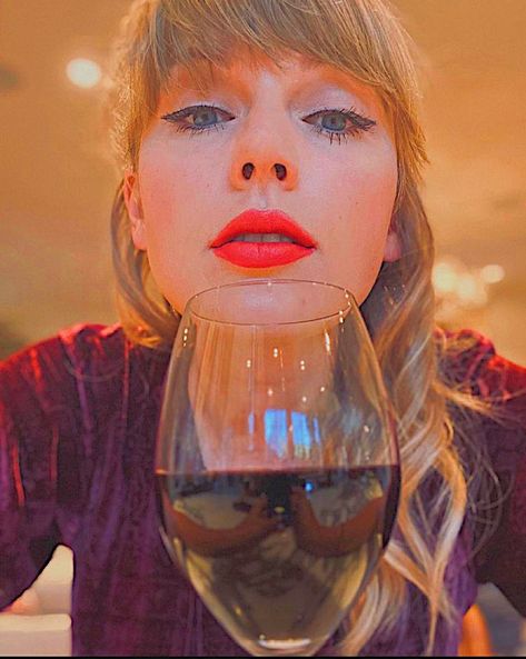 Taylor Swift Wine, Thanksgiving Taylor Swift, Taylor Swift Fan, Swift, Taylor Swift, My Girl