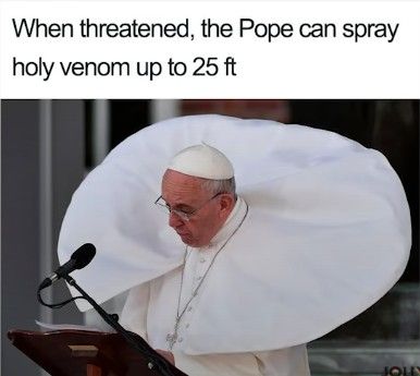 Jurassic World Park meme dilophosaurus Pope Catholic Church Christian Christianity religion Vatican meme dinosaurs Catholic Memes, The Pope, Christian Memes, 웃긴 사진, Have A Laugh, Funny Pins, Popular Memes, Dankest Memes, Really Funny