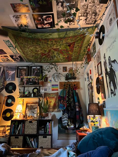 Cute Room, Hippy Room, Chill Room, Room Redesign, Grunge Room, Indie Room, Redecorate Bedroom, Dream House Rooms, Cozy Room Decor