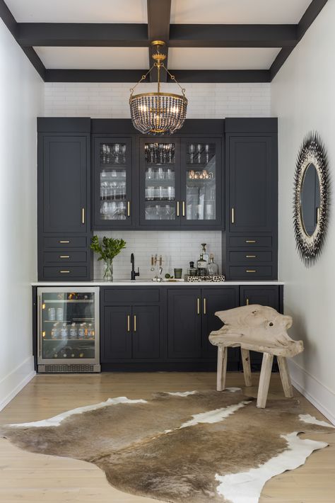 Dark Green Wet Bar, Black And White Basement Bar, Dark Green Basement Bar, Black Wet Bar, Sunroom Bar, Basement Wet Bar Ideas, Bar In Living Room, Basement Wet Bar, Home Wine Bar