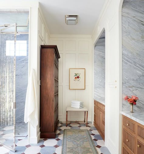 Summer Thornton, Trends In 2023, Interior Design Process, Unique Bathroom, Big Bathrooms, Bathroom Trends, Marble Bathroom, Stone Texture, Stone Flooring