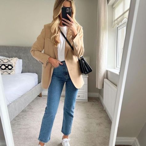 Zara Blazer Outfit, Vietnam Clothes, Blazer Zara, Zara Blazer, Blazer Outfits, Winter Looks, Outfit Of The Day, Zara, Slim Fit