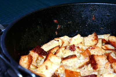 Leftover Biscuits, Dutch Oven Desserts, Traditional Bread Pudding, Banana Bread Pudding, Oven Bread, Dutch Oven Bread, Milk And Sugar, Bread And Butter Pudding, Dutch Oven Recipes