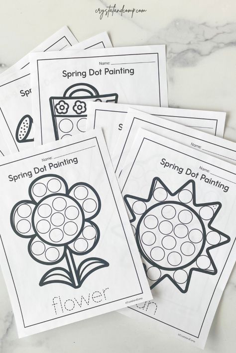 Flower Dot Art Printable, Flower Do A Dot Printables Free, Spring Do A Dot Printables Free, Spring Dot Art, Preschool Dot To Dot Printables Free, Spring Dot Marker Printables Free, Spring Preschool Printables, Spring Worksheets Preschool Free, Preschool Spring Coloring Pages Free Printables