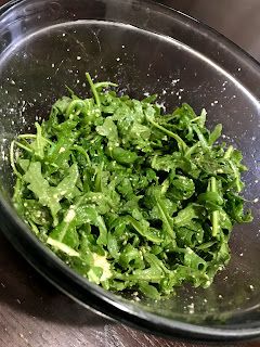 Arugula Salad Dressing, Arugula Recipes, Arugula Salad Recipes, Inside My Head, Savory Salads, Vegan Salad Recipes, Steak Salad, Lettuce Salad, Green I