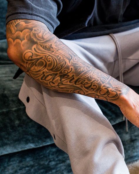 Back Of Forearm Tattoo, Arm Tattoos Black, Black Men Tattoos, Rare Tattoos, Half Sleeve Tattoos Forearm, Simple Arm Tattoos, Simple Tattoos For Guys, Men Tattoos Arm Sleeve, Forarm Tattoos