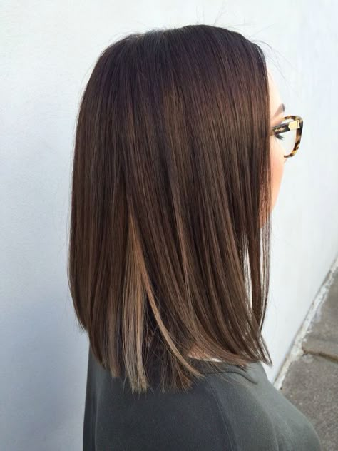 HAIR Haircut For Brunette Long Hair, Medium Length Hair Straight Cut, Brown Lob, Lily Aldrin, Peekaboo Highlights, Jamie Chung, Long Bob Hairstyles, Penteado Cabelo Curto, Hair Color And Cut