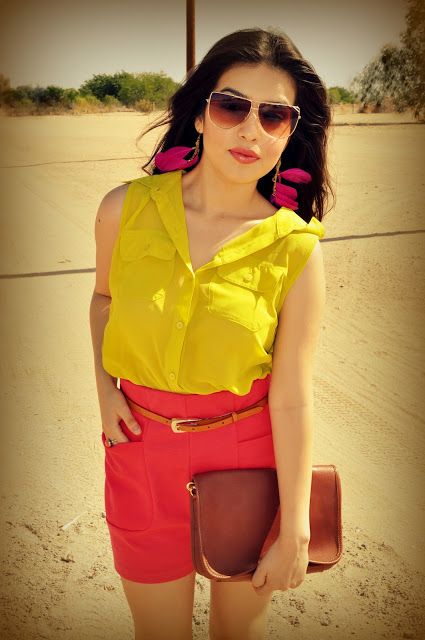 70's inspired look...neon yellow blouse + high waisted coral shorts + feather earrings + leopard platforms Coral Shorts, 70s Inspired, Neon Yellow, Feather Earrings, One Shoulder Blouse, Coral, Short Dresses, Summer Fashion, High Waisted