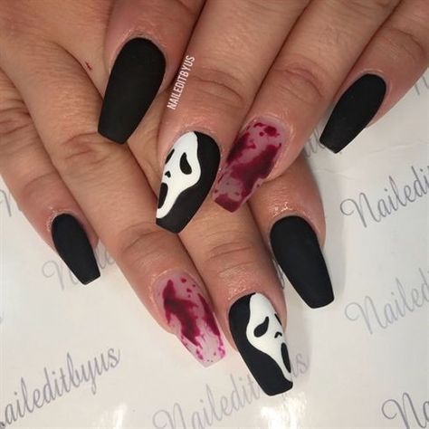 Cotton Candy Nails, Black Halloween Nails, Horror Nails, Nail Art Halloween, Holloween Nails, Witchy Nails, Halloween Acrylic Nails, Cute Halloween Nails, October Nails