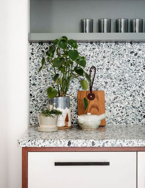 Terrazzo Bench, 70s House, Kitchen Countertops, House Ideas, Countertops, Bench, Home Decor, Home Décor