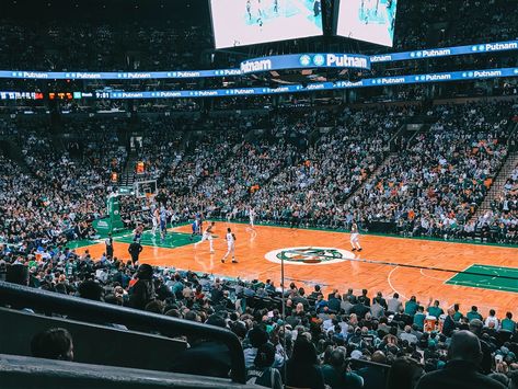 My first Boston Celtics game @ TD Garden Boston Celtics Aesthetic, Basketball Collage, Td Garden Boston, Nba Wife, Travel Portfolio, Boston Celtics Players, Boston Celtics Team, Celtics Game, Boston Aesthetic