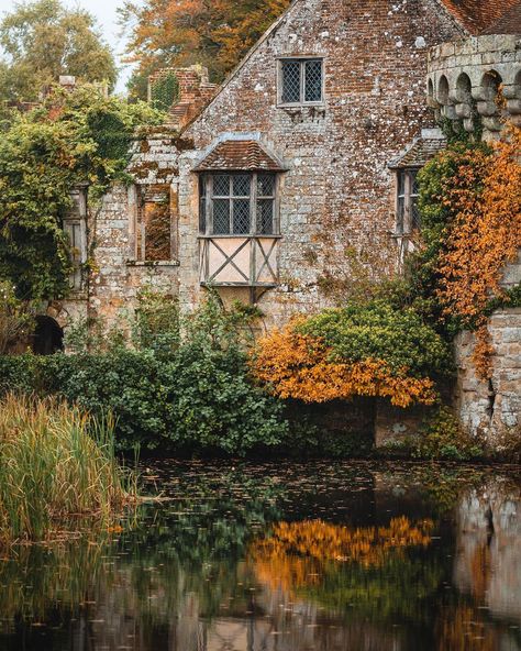 James Lloyd Cole on Instagram: “Scotney is a 14th century moated castle surrounded by a romantic garden and beautiful Manor House atop the hill. Located in Tunbridge…” Scottish Autumn, James Lloyd, Lloyd Cole, Scotney Castle, Castles In England, Kent England, Romantic Garden, Stone Houses, English Cottage