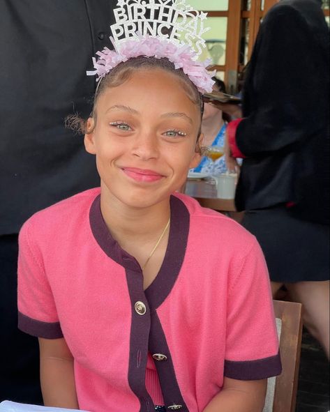 Riley Curry Now, Stephen Curry And Ayesha Curry, Riley Curry, Stephen Curry Ayesha Curry, Stephen Curry Family, The Curry Family, Basketball Girl, Stephen Curry Pictures, Queen Bee Beyonce