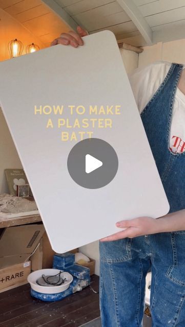 How To Make Plaster Molds, Clay Hacks, Pottery Room, How To Make Plaster, Clay Canvas, Diy Plaster, Beginner Pottery, Plaster Cast, Plaster Of Paris