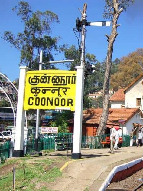 Coonoor-- How to Reach, Best Time to Visit, Climate, Tourism Coonoor Hill Station, Colorful Flower Beds, Lock Screen Wallpaper Iphone, Ooty, Ornamental Trees, Hill Station, Tea Garden, Natural Garden, Tourist Places