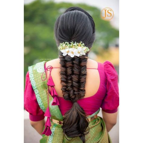 Check out the 50 best Hairstyles for Receptions that you need to try this wedding season. Hairstyles for reception, party, simple and classy. Hairstyles For Reception, Wedding Reception Hairstyles, Messy Braided Hairstyles, Reception Hairstyles, Bridal Hair Decorations, Hair Style On Saree, Pony Hairstyles, Engagement Hairstyles, Bridal Hairdo