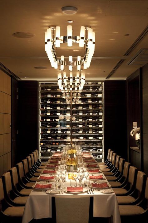 The best restaurants with private dining rooms in Singapore - The Peak Magazine Restaurant Private Room, Private Dining Room Restaurant, Travel Singapore, Pub Interior, Garden Suite, Private Dining Room, Sushi Restaurants, Room Seating, Tasting Menu