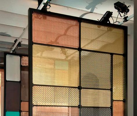 Coloured Glass Partition, Metal Partition Wall, Metal Screens Architecture, Mesh Partition, Wire Mesh Wall, Metal Partition, Metal Mesh Screen, Wall Dividers, Door Bedroom