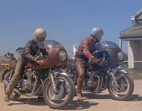 Mad Max 1979, Mad Max Mel Gibson, Mad Max Film, Mad Max Movie, Cb 450, Мотоциклы Harley Davidson, The Road Warriors, Kawasaki Bikes, Car Max